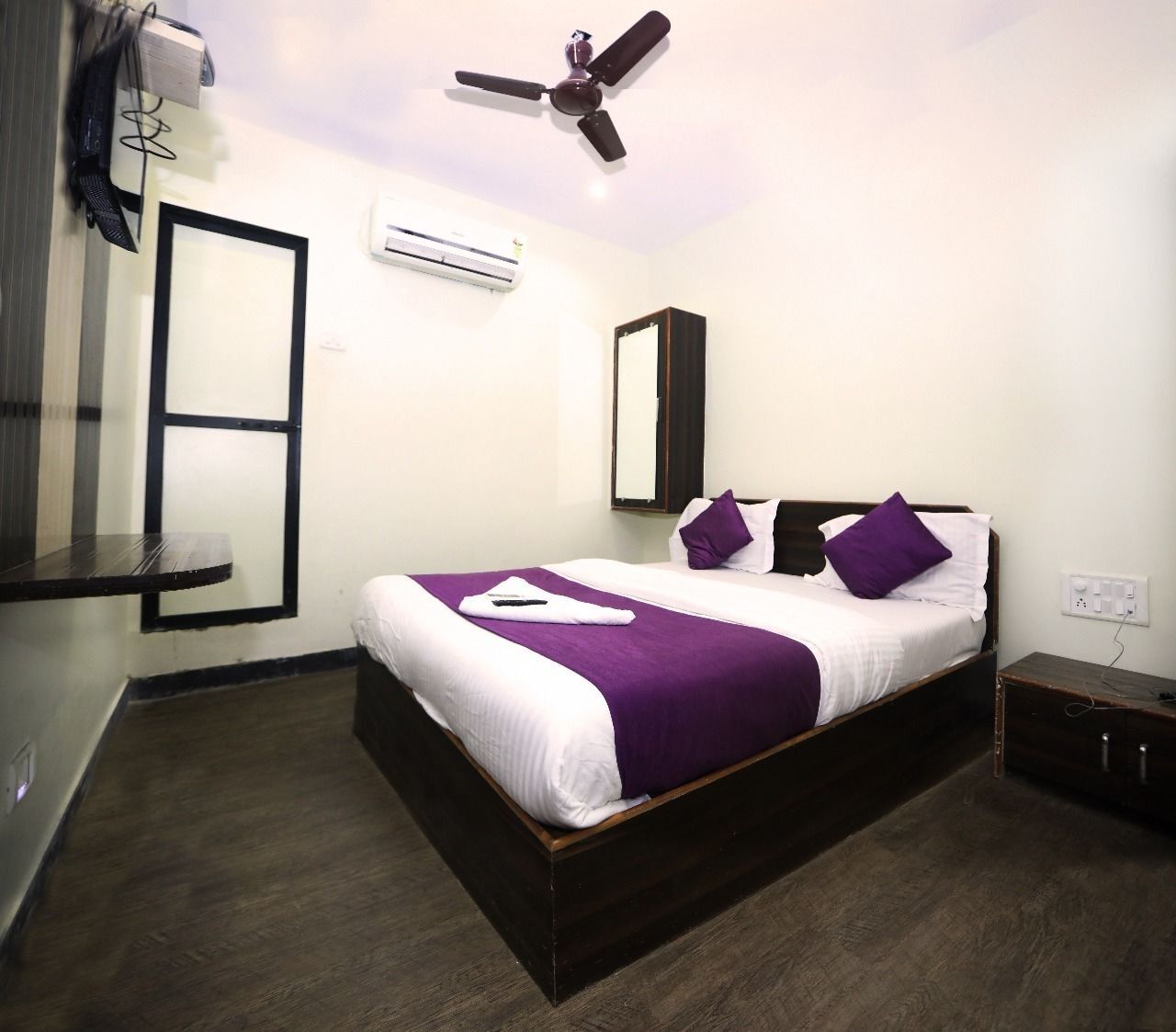 Fabexpress Fortune Inn Colaba. Mandve Exterior foto